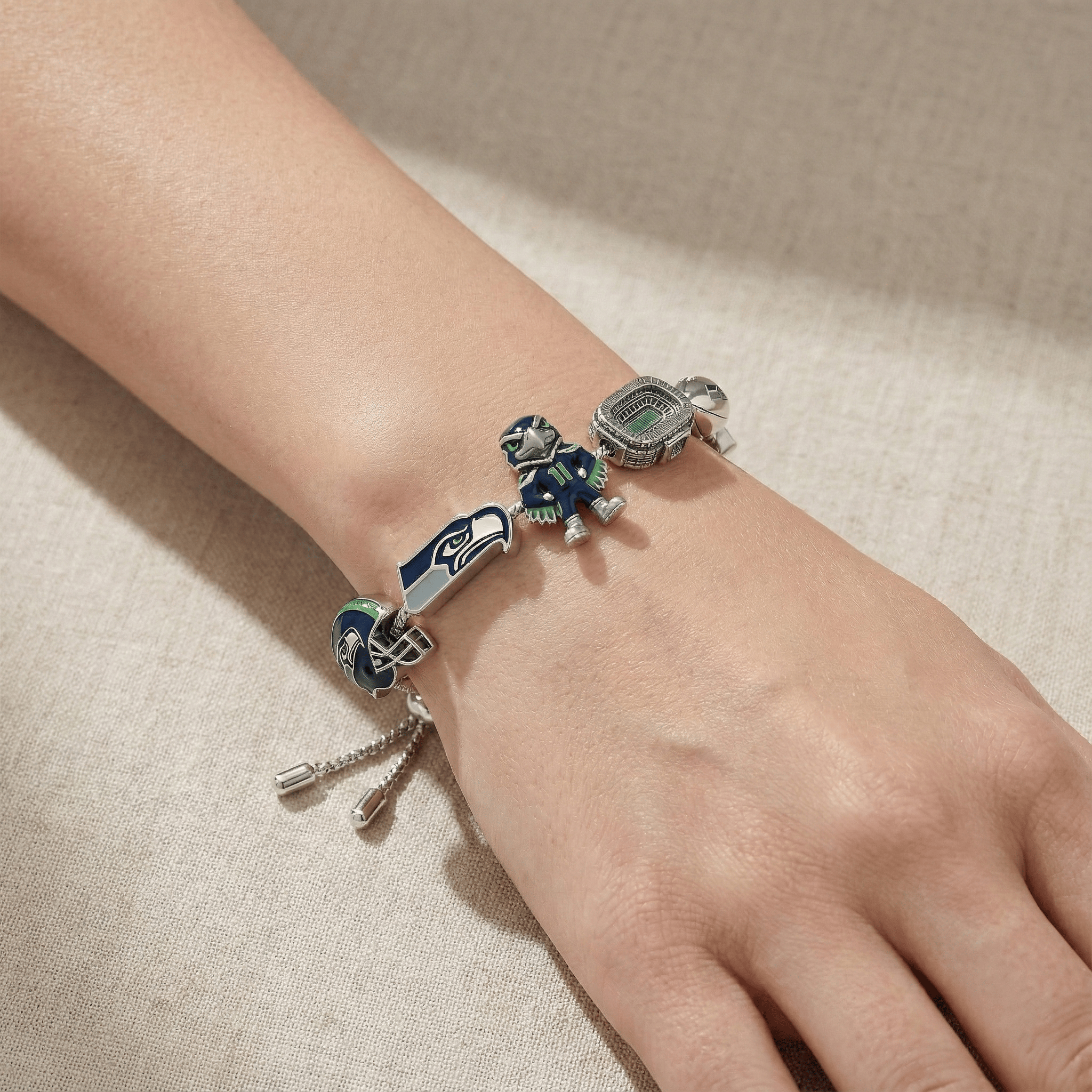 STSH Adjustable Charm Bracelet HTTT