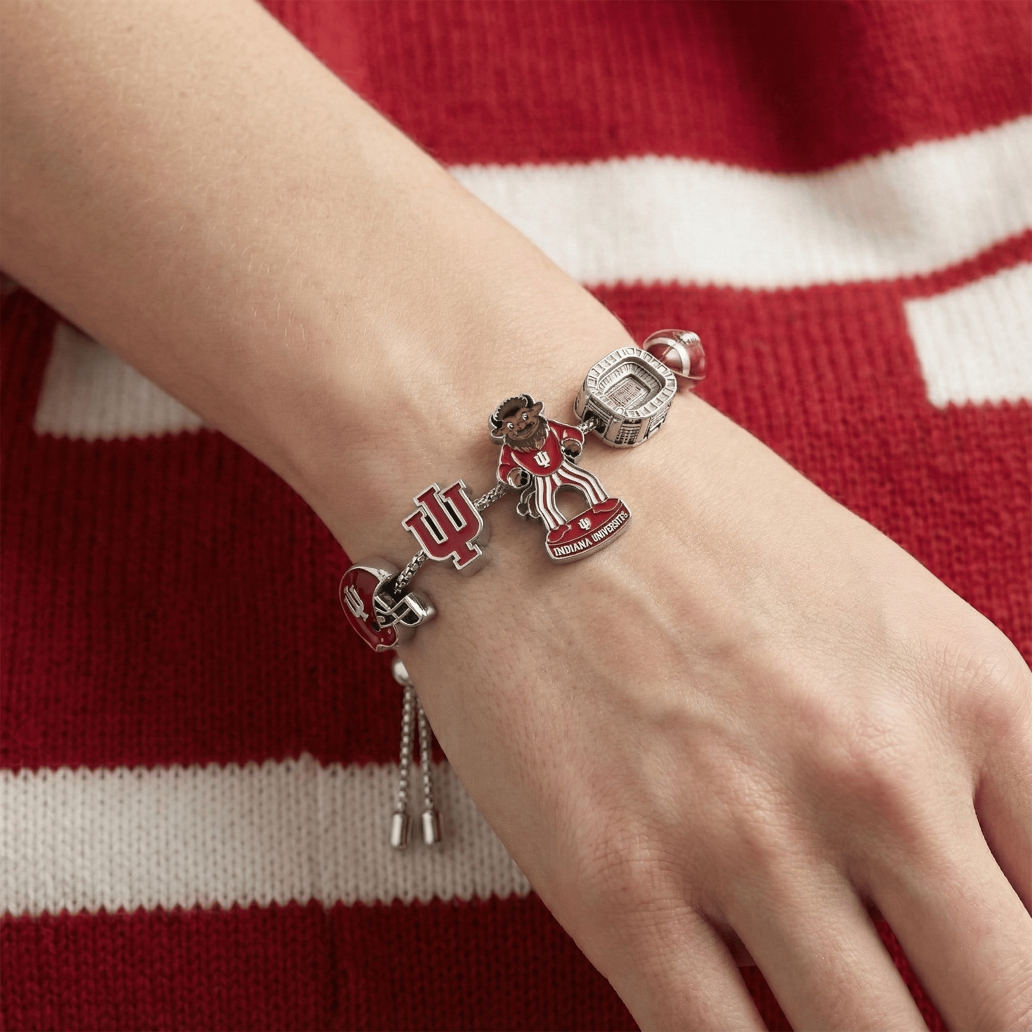 IDH Adjustable Charm Bracelet HTTT