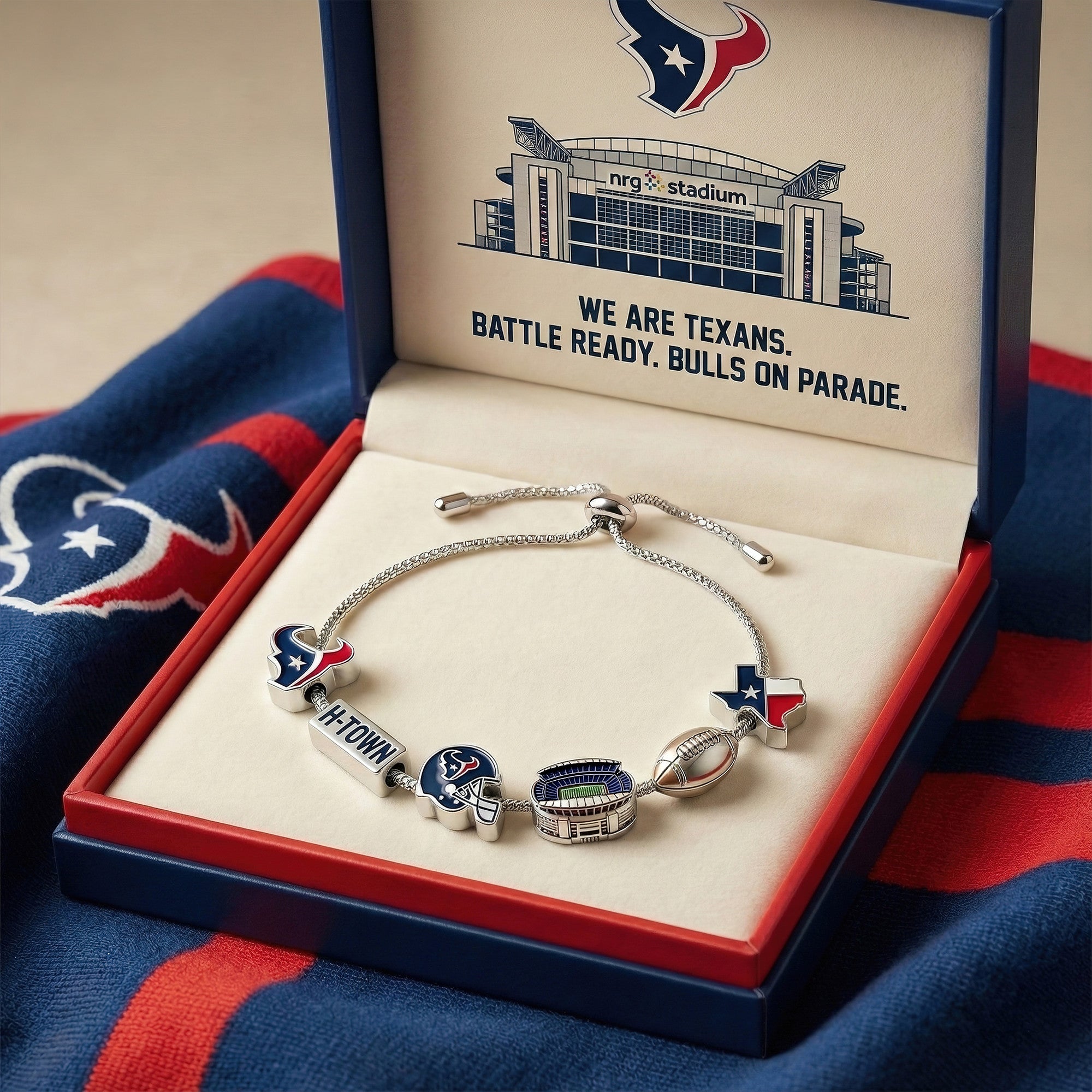 HTX Adjustable Charm Bracelet HTTT