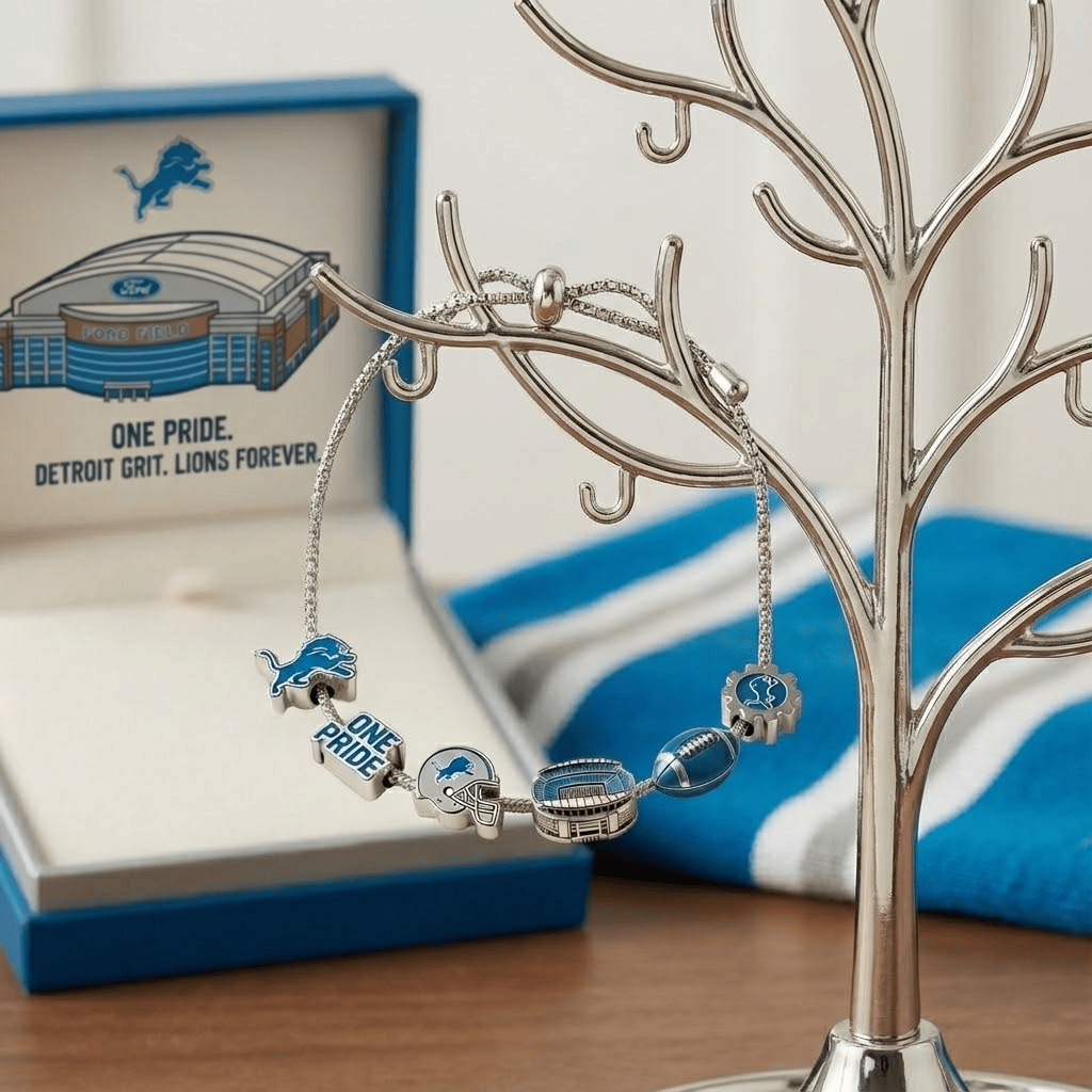 DTLN Adjustable Charm Bracelet HTTT